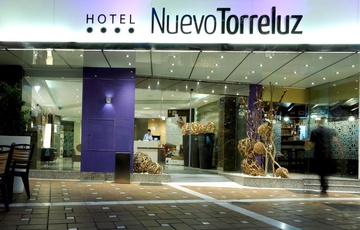 Fassade Hotel Nuevo Torreluz